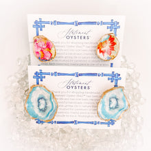 Load image into Gallery viewer, The Statement Oyster ™ Earring