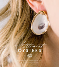 Load image into Gallery viewer, The Oyster Earring